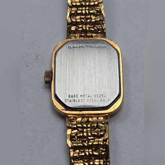 Womens Vintage Hamilton Seville Quartz Gold Tone Watch 8858 New Battery Petite - Picture 9 of 9